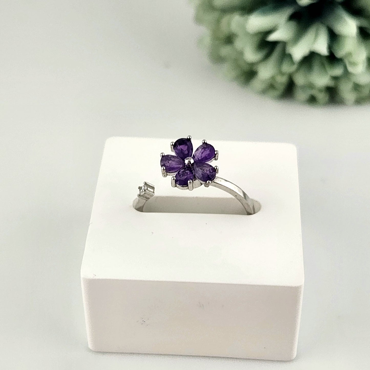 Fidget Spinning Amethyst Flower Ring - S925 Adjustable