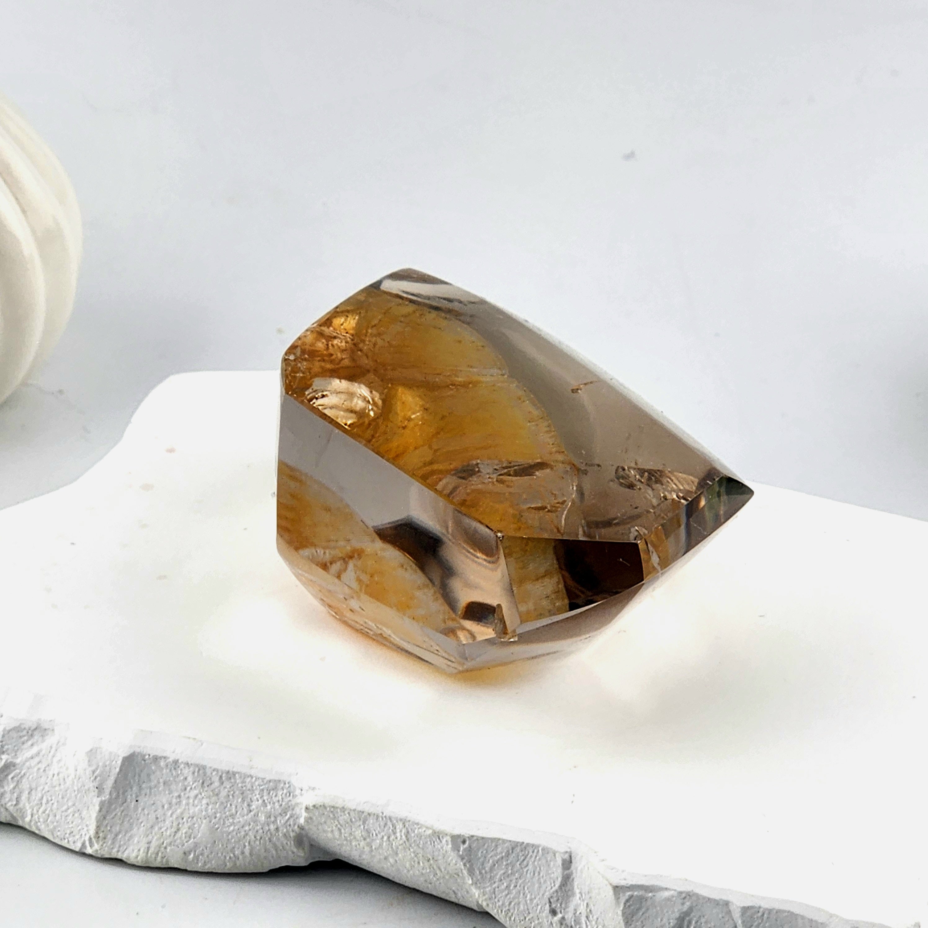 Golden Healer Freeform *Misfit - due to 2 x scratch*