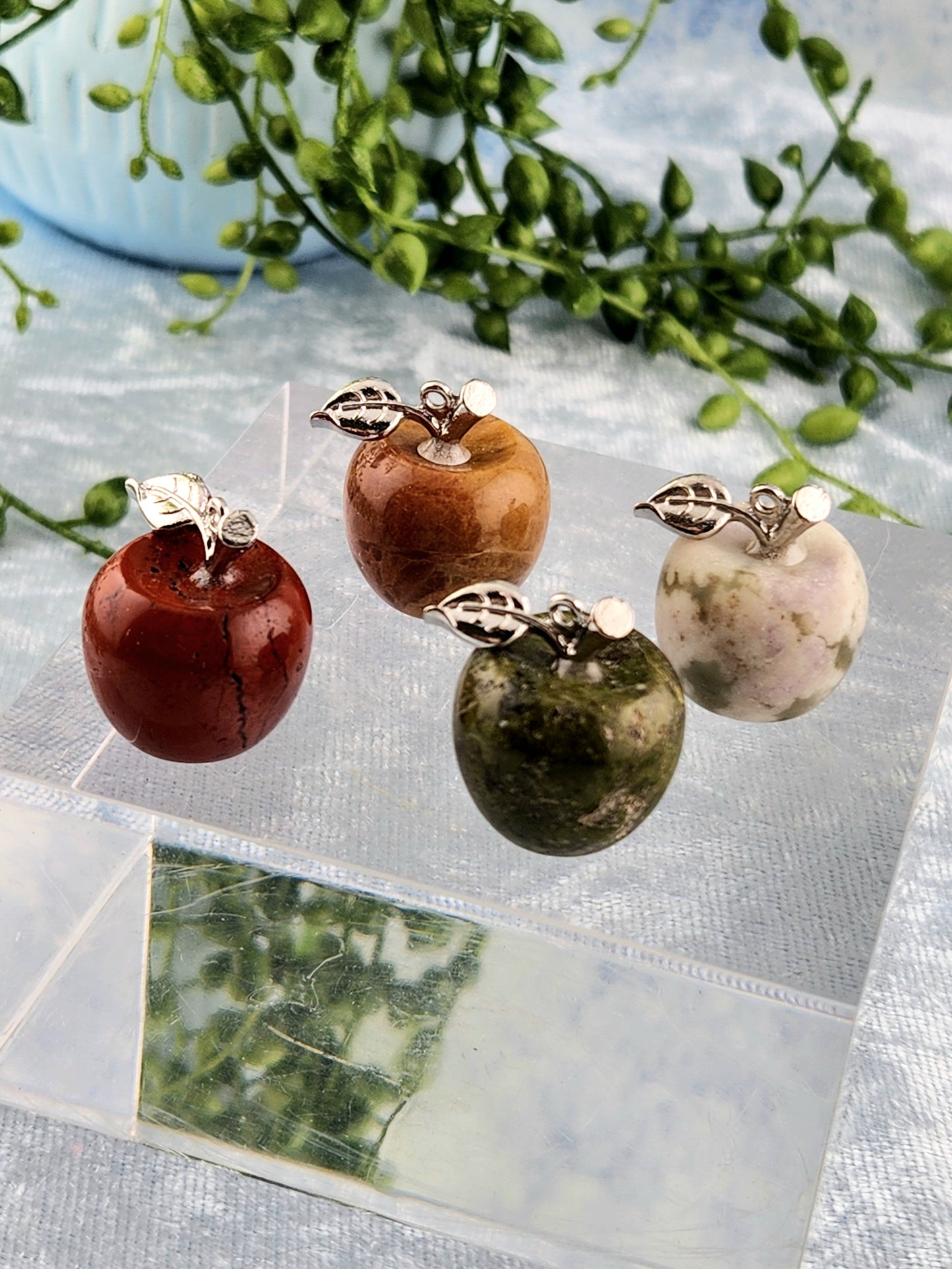 Mini Apple