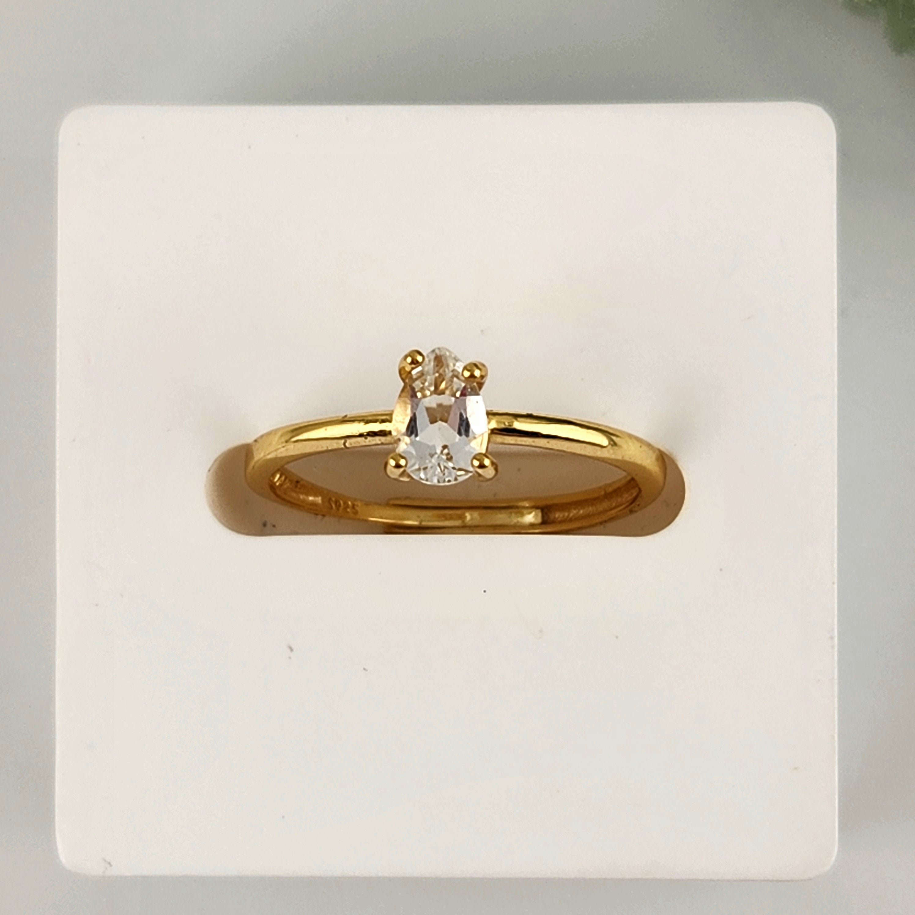 Clear Quartz Gold Ring - Adjustable S925