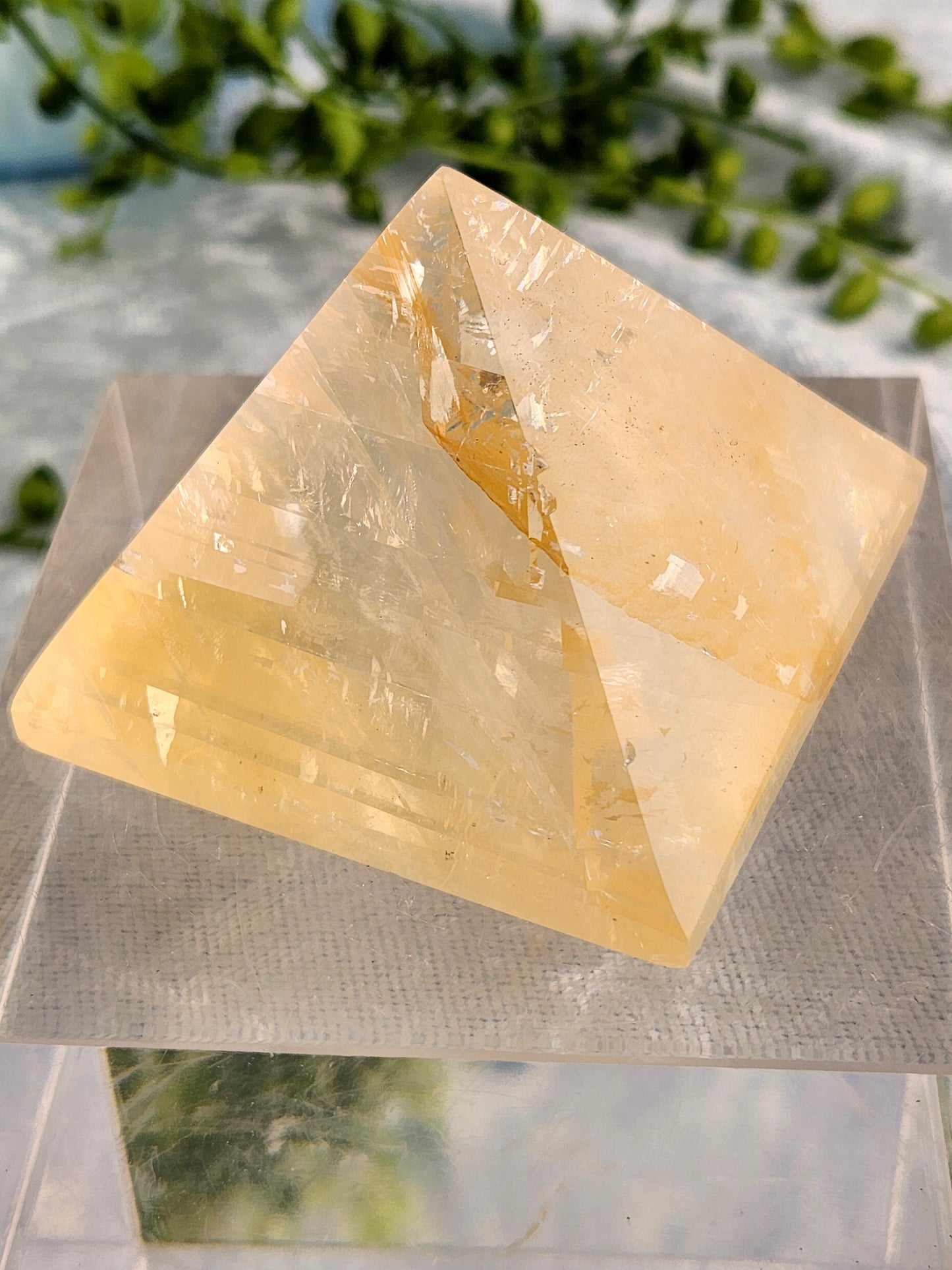 Optical Calcite Pyramid