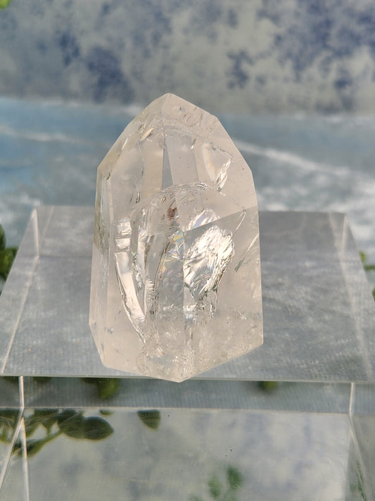 Crackle Clear Quartz Tower