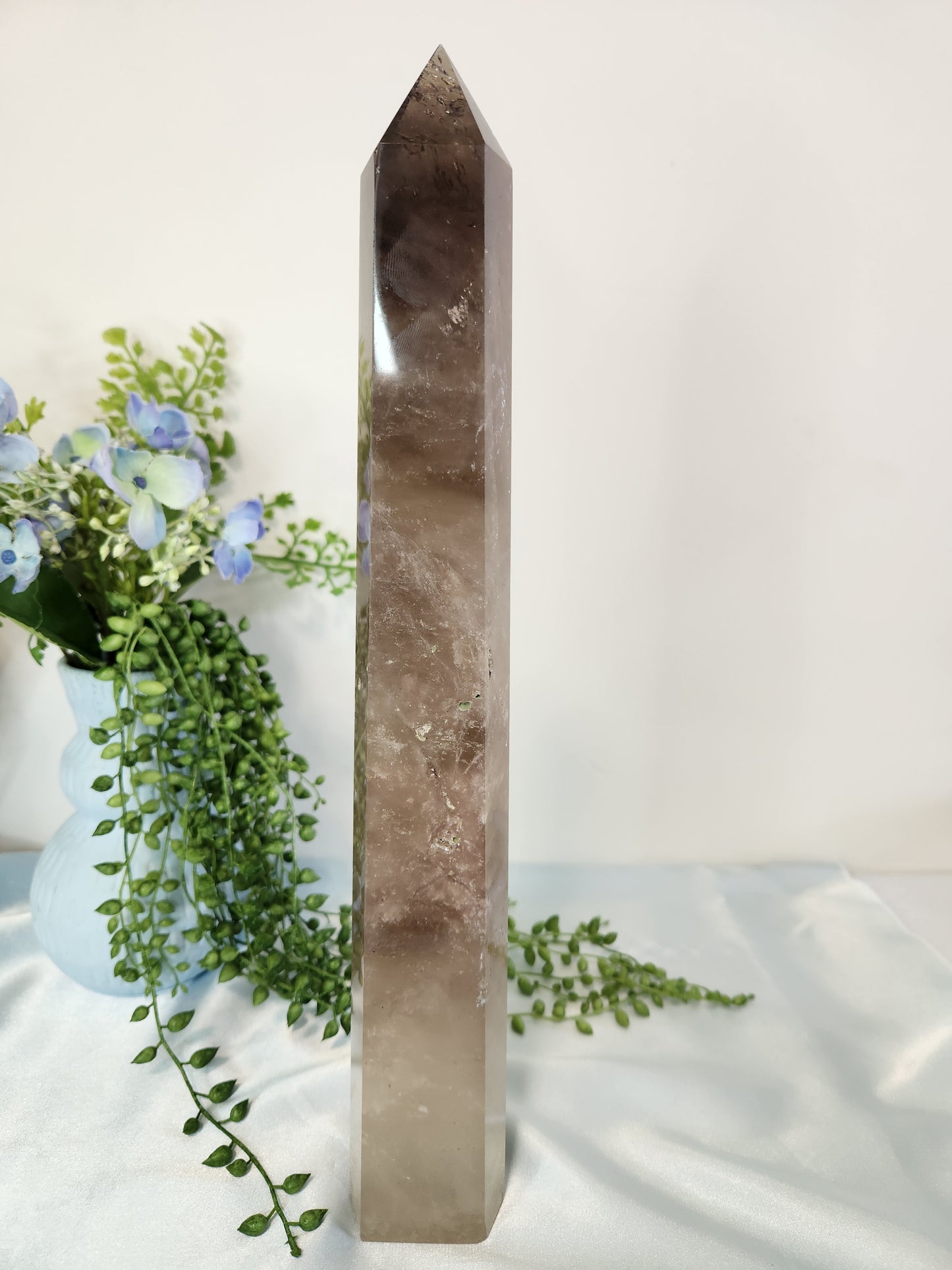 XXL Smokey Quartz Tower