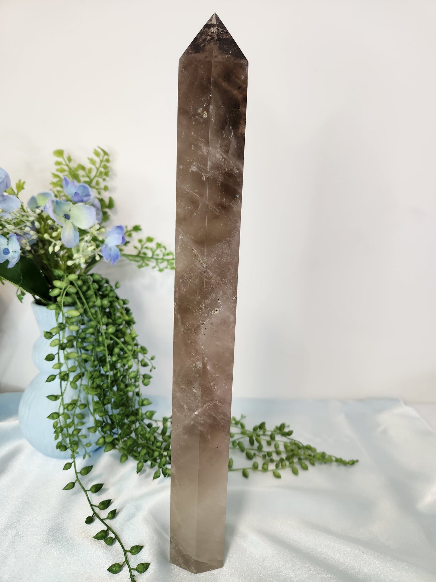 XXL Smokey Quartz Tower