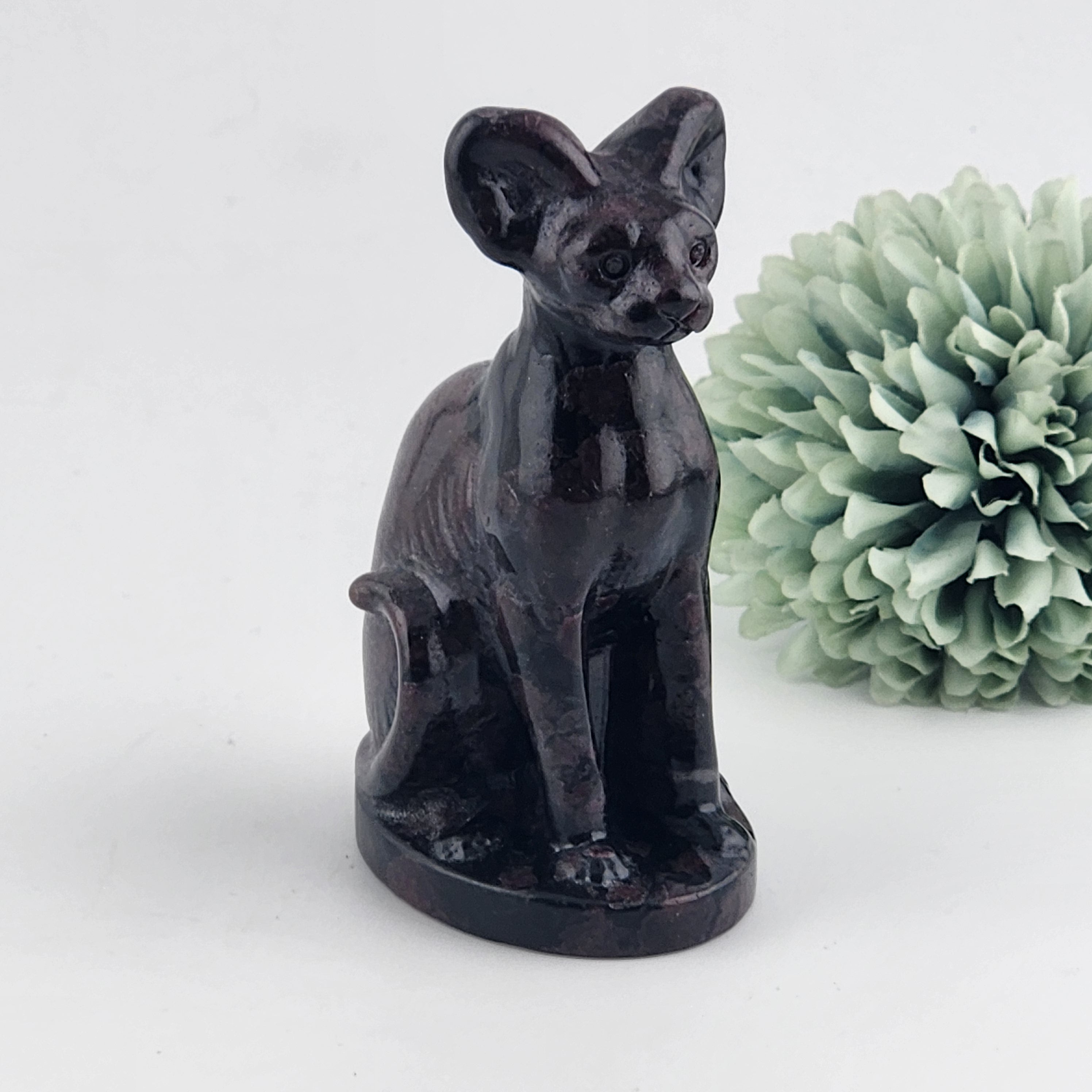 Garnet Sphynx Cat Carving