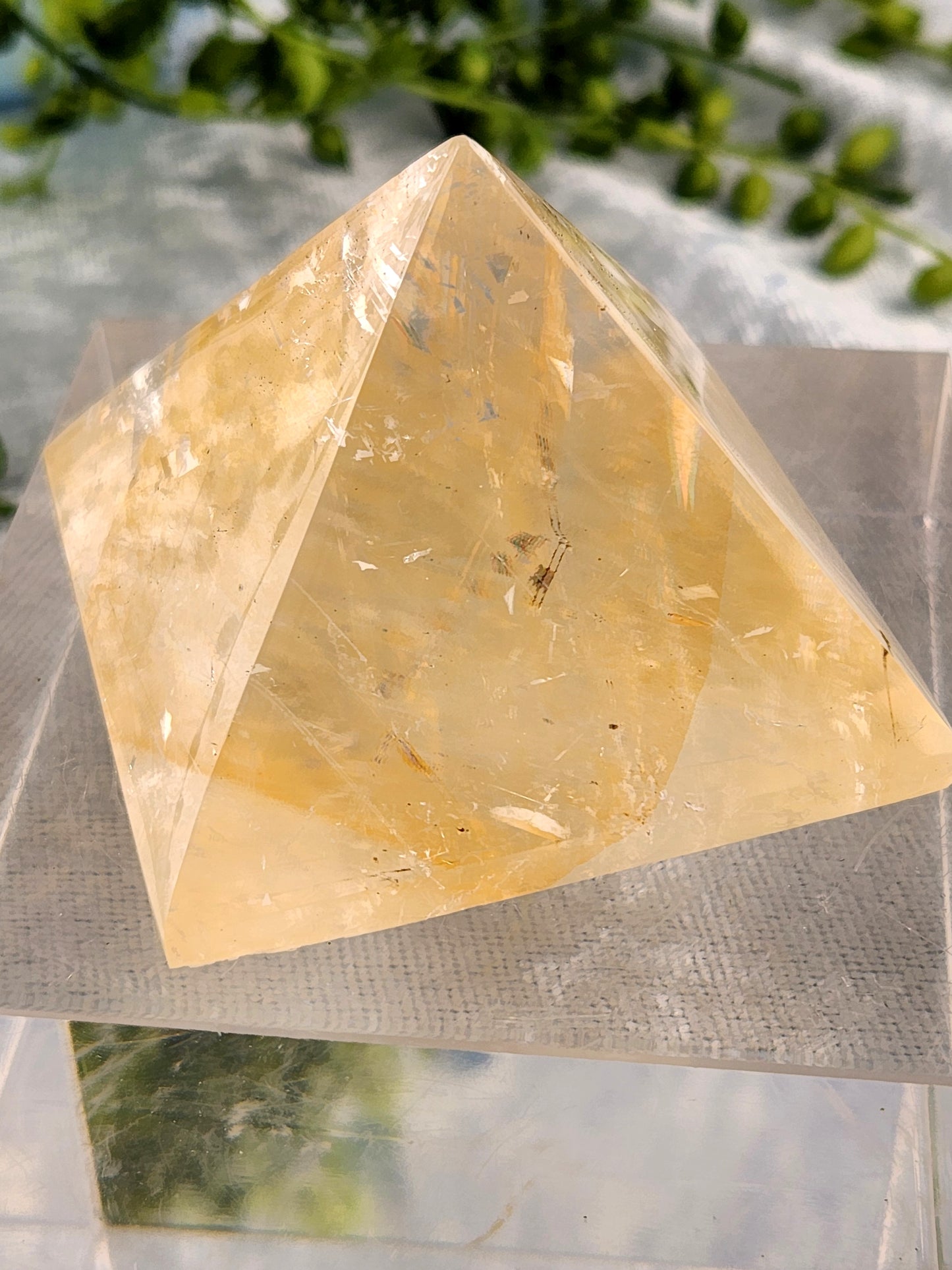 Optical Calcite Pyramid