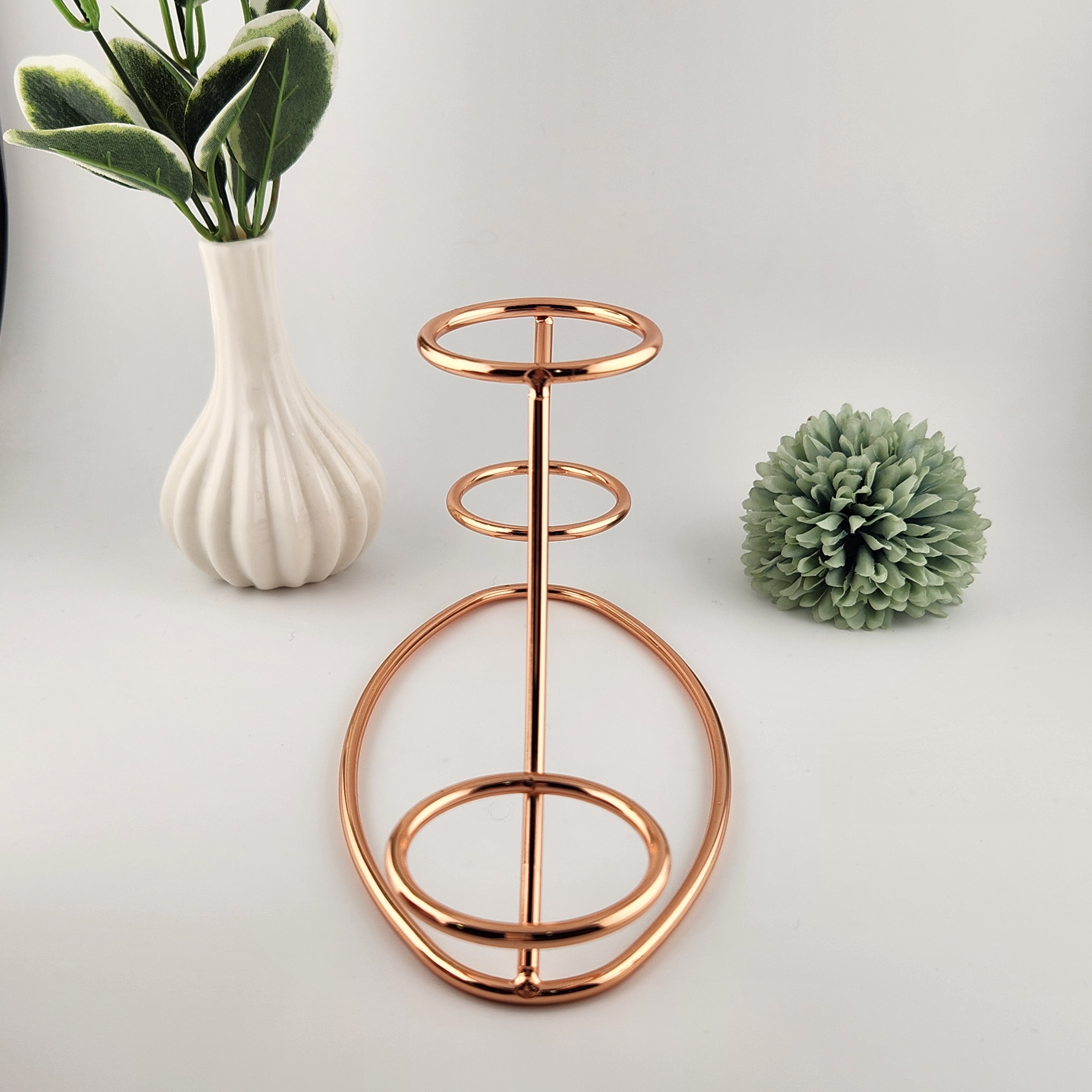 Rose Gold Triple Sphere Stand