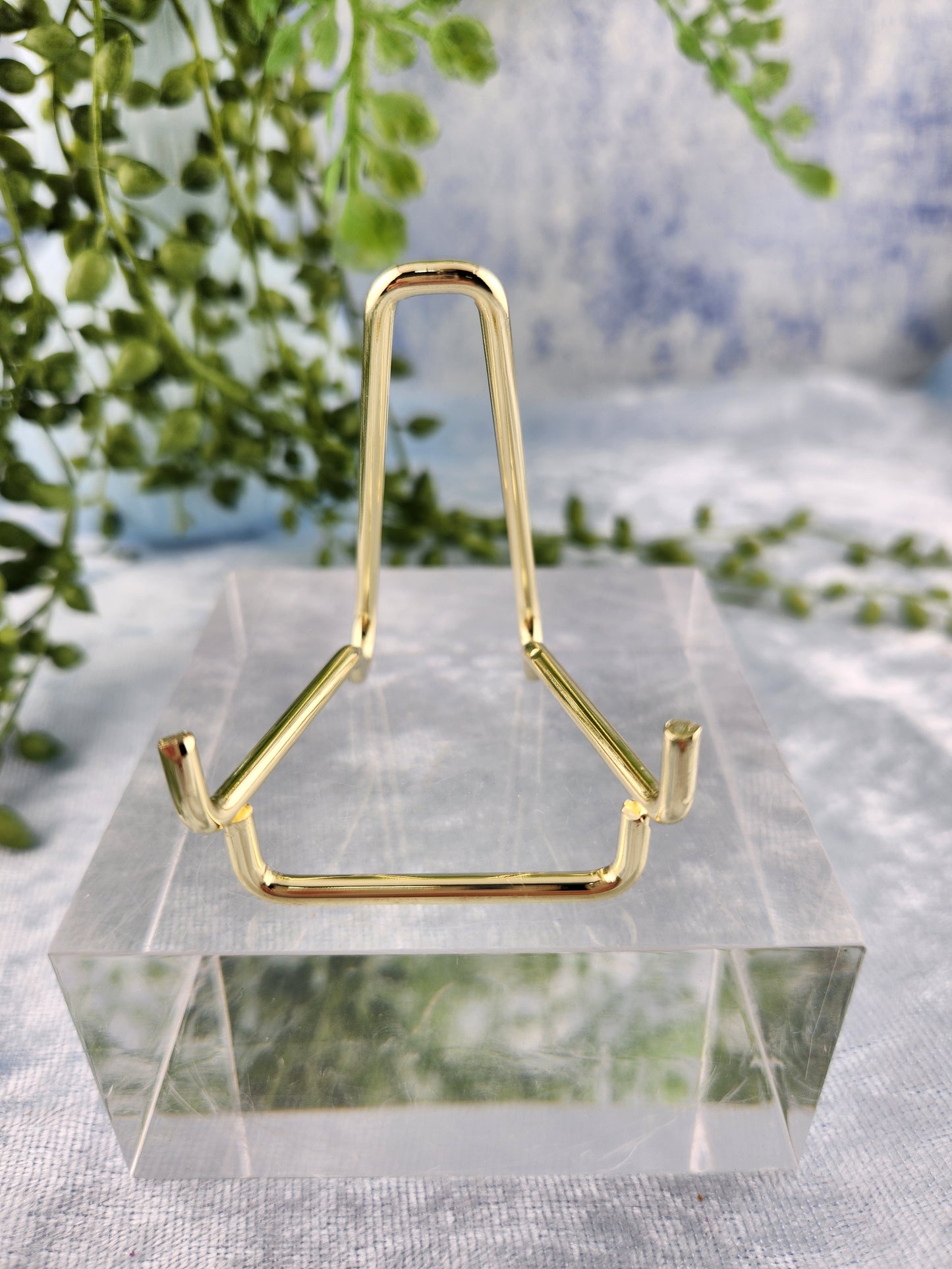 Reversible Gold Crystal Stand