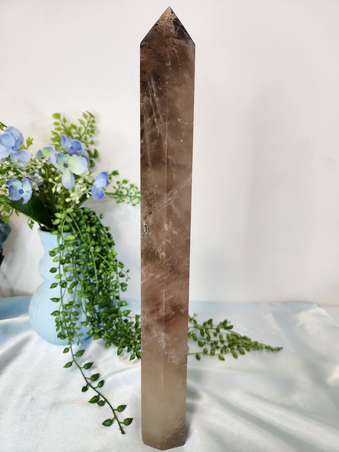 XXL Smokey Quartz Tower