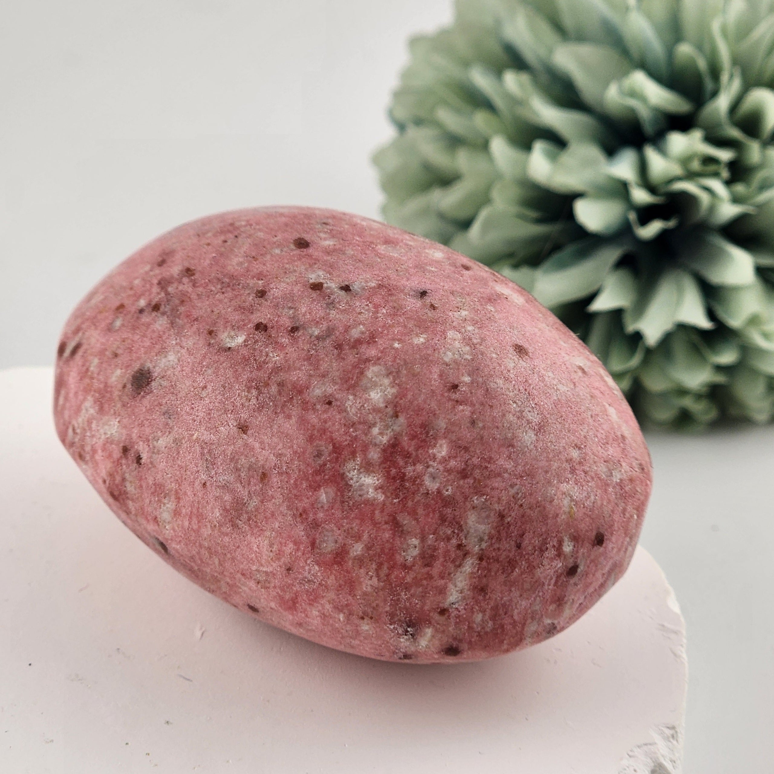 Thulite Palmstone