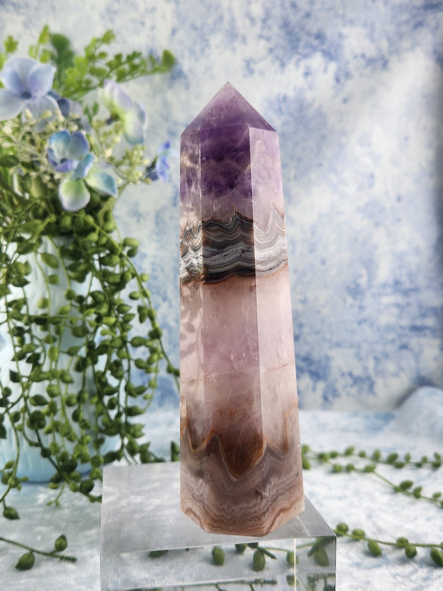 Amethyst Lace Agate Tower