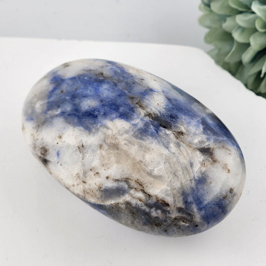 Blue Kyanite Palmstone
