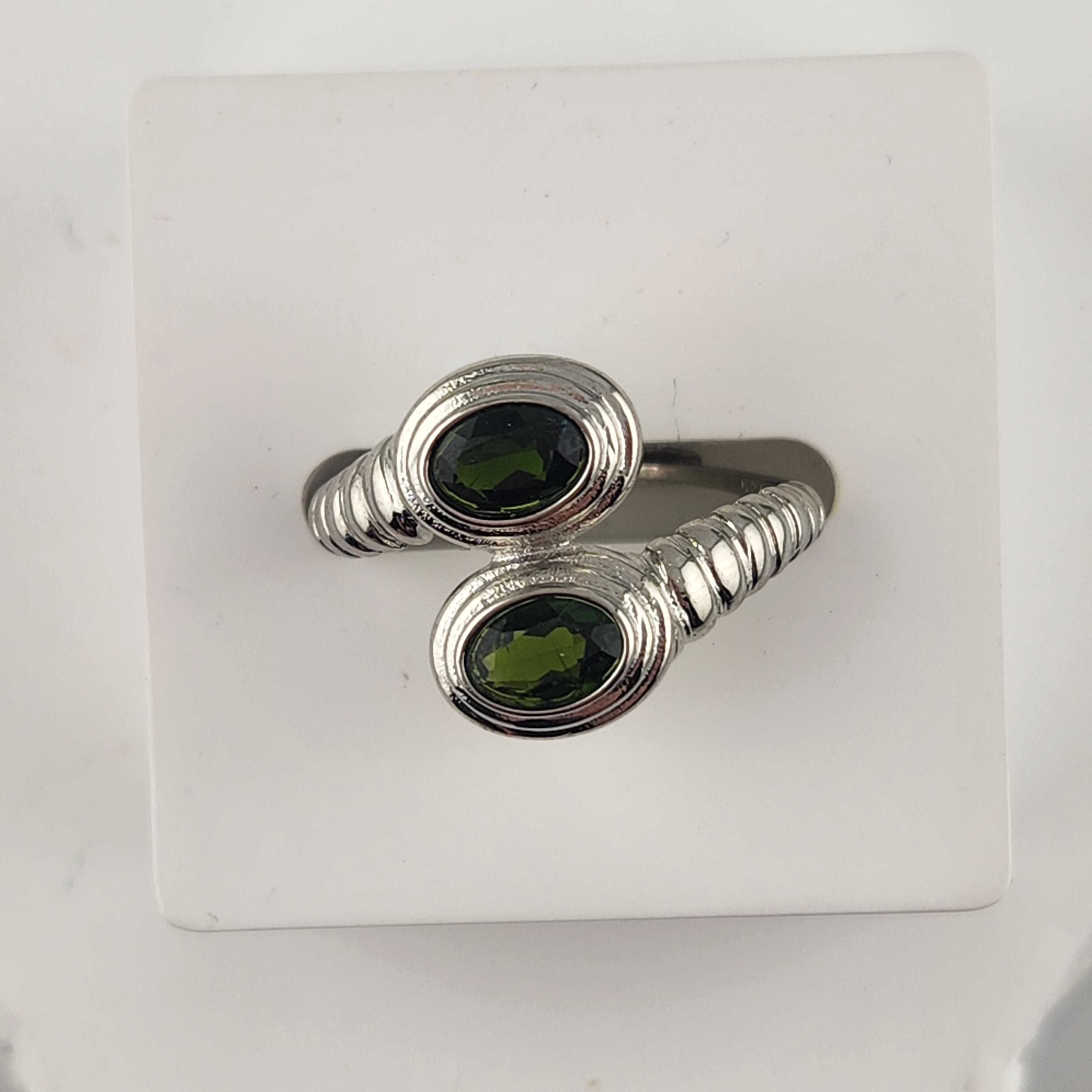 Dioptase Adjustable Ring - Copper Plated