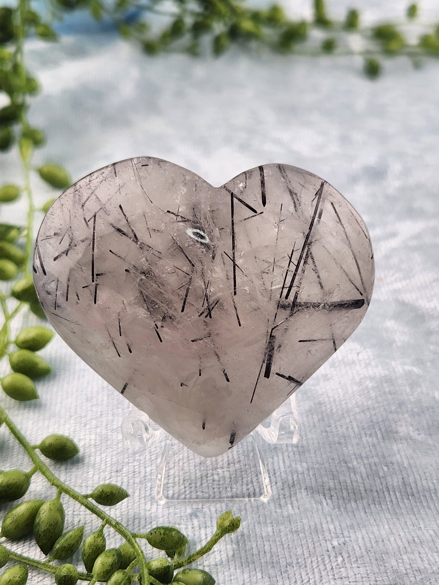 Black Rutile in Quartz Heart